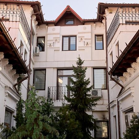 Dona Premier Suites Bucarest Esterno foto