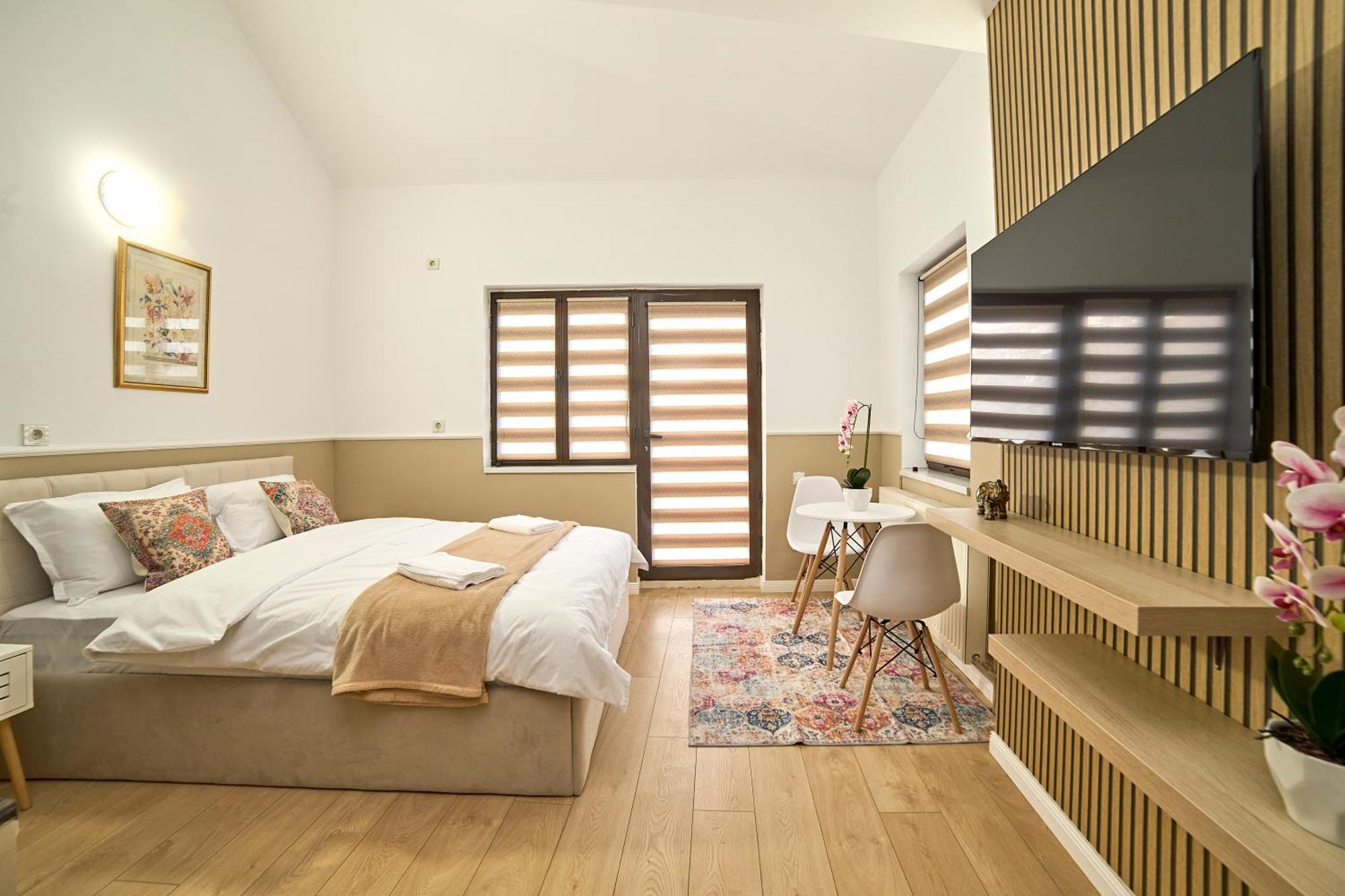Dona Premier Suites Bucarest Esterno foto