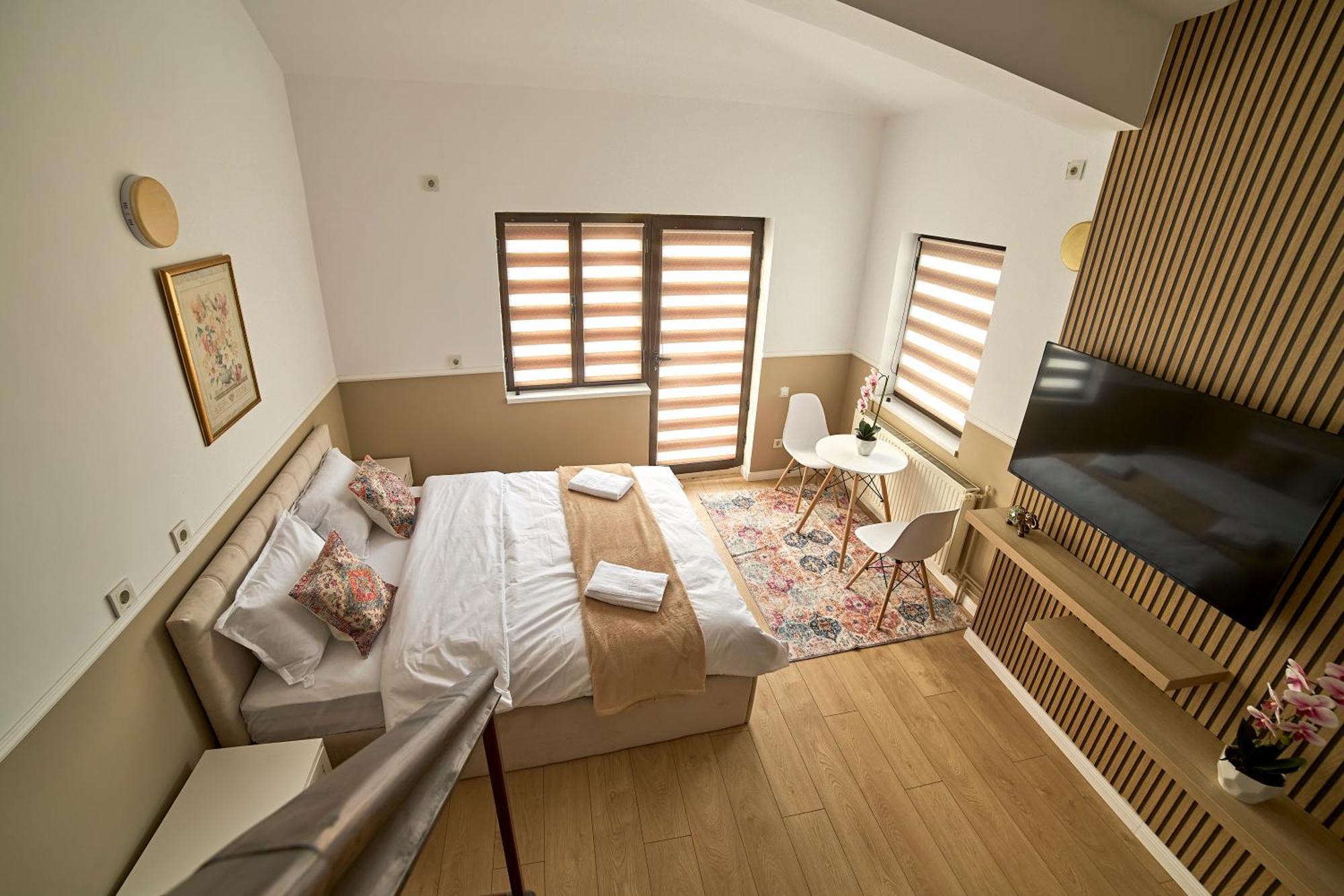Dona Premier Suites Bucarest Esterno foto
