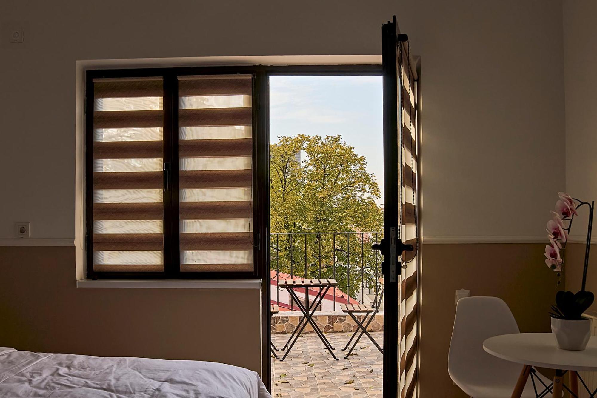 Dona Premier Suites Bucarest Esterno foto