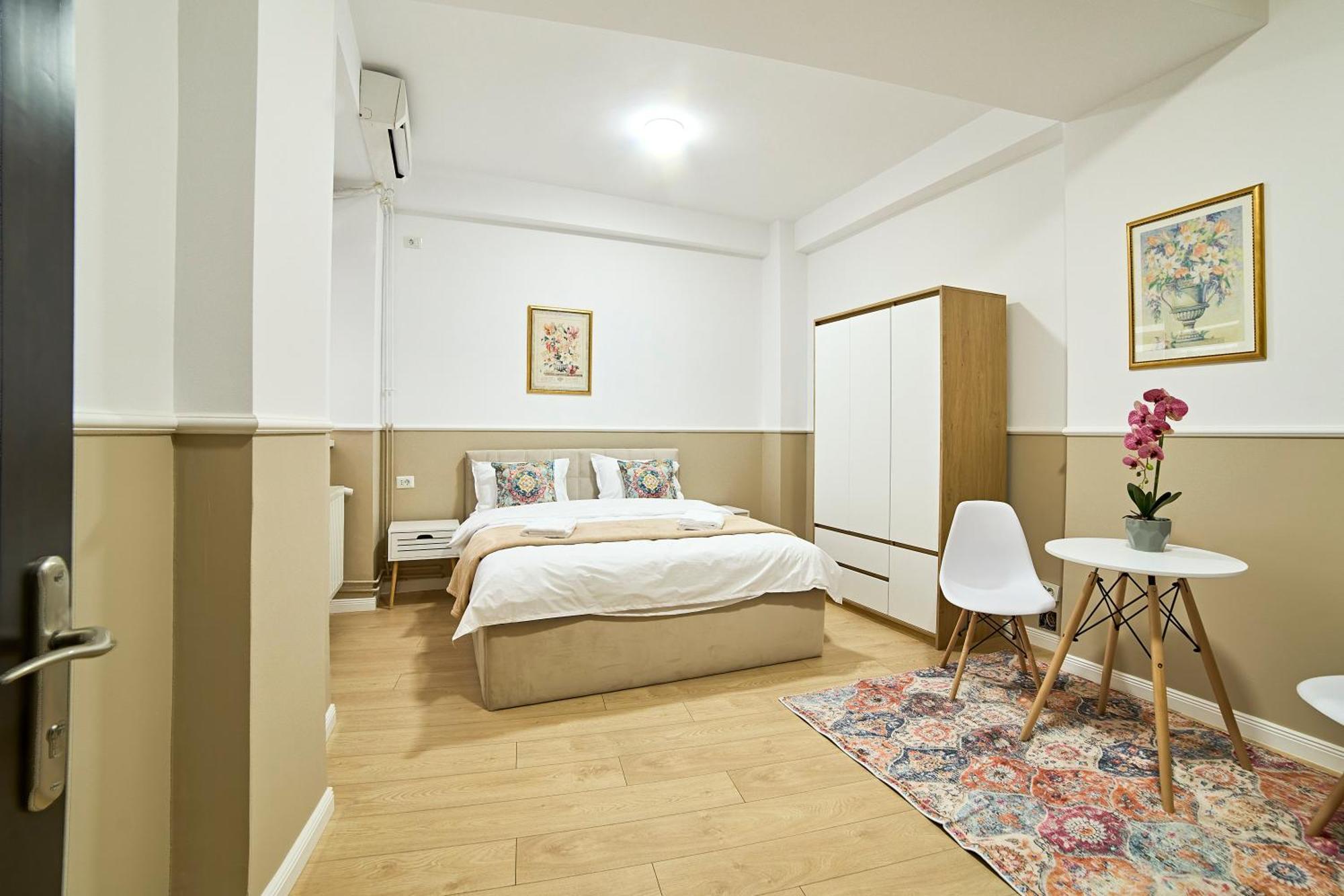 Dona Premier Suites Bucarest Esterno foto