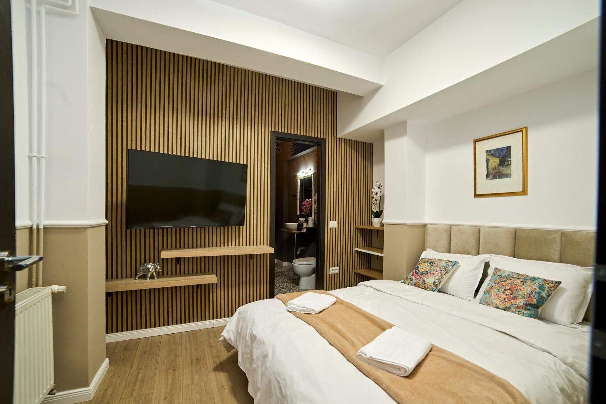 Dona Premier Suites Bucarest Esterno foto