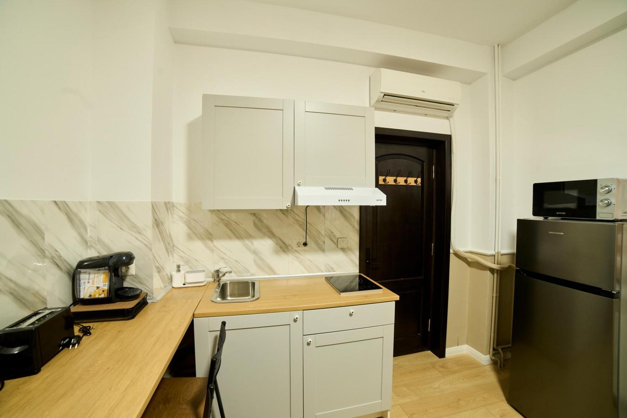 Dona Premier Suites Bucarest Esterno foto