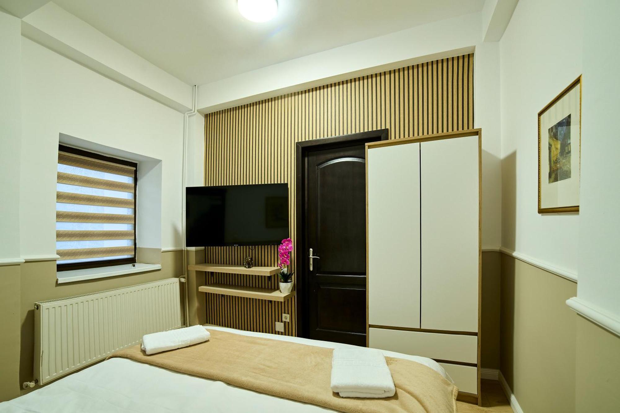 Dona Premier Suites Bucarest Esterno foto