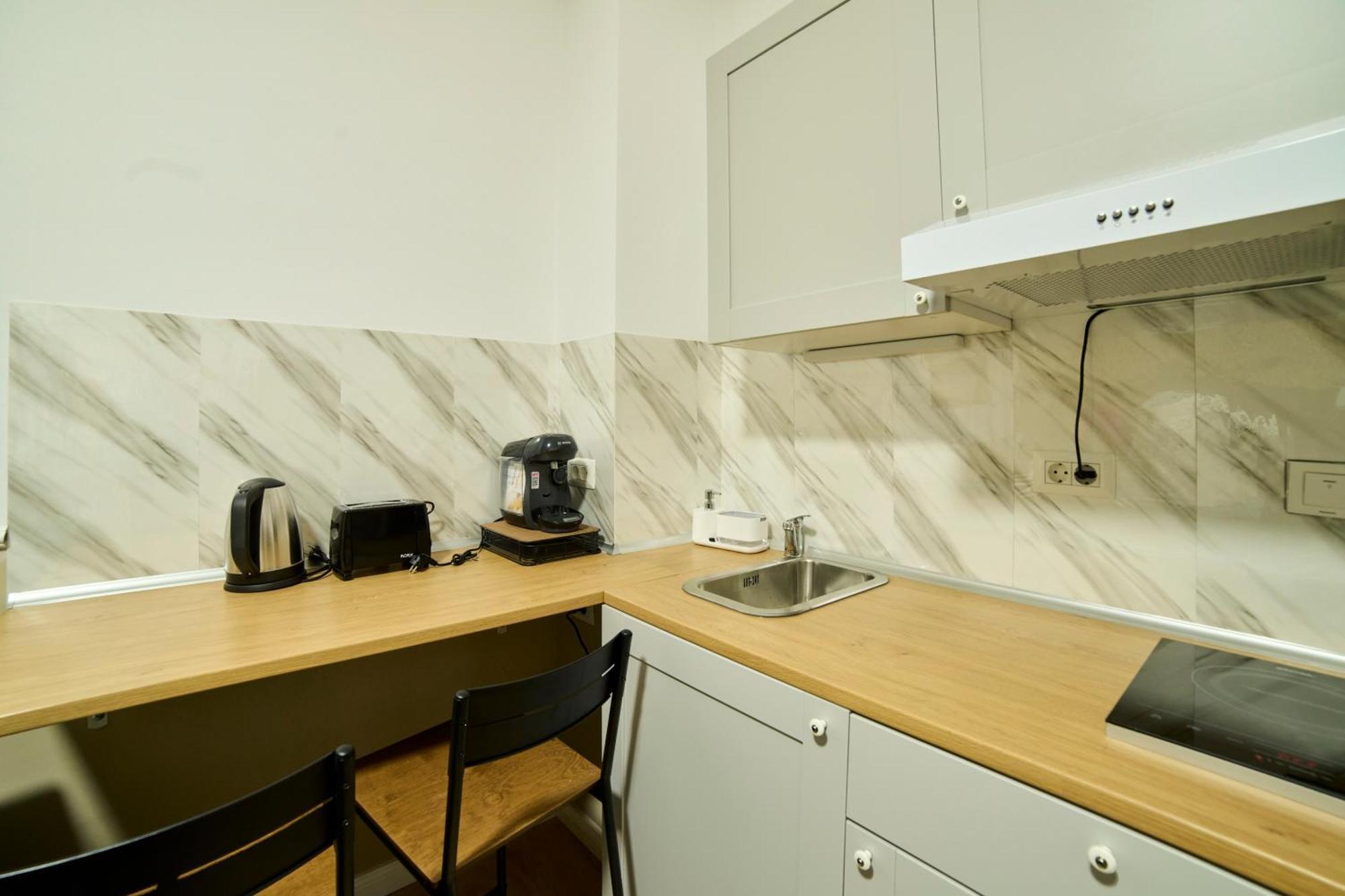Dona Premier Suites Bucarest Esterno foto